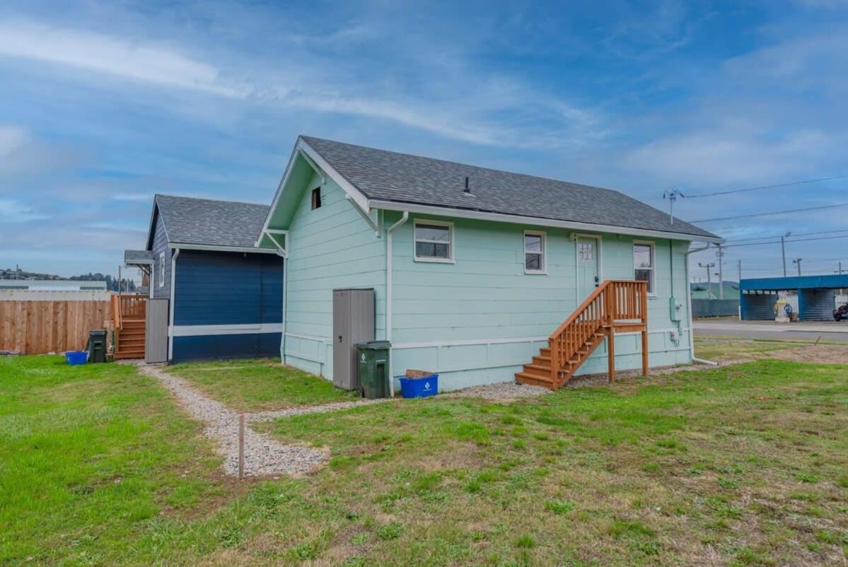 #Stayinmydistrict Coos Bay Cypress Cottage Eksteriør billede